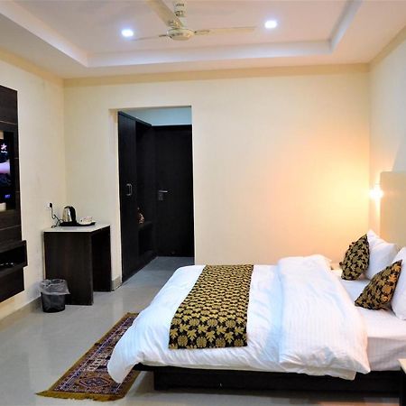 מקלוד גאנג' The Gateway Dal Lake Resort, Mcleodganj, Dharamshala מראה חיצוני תמונה