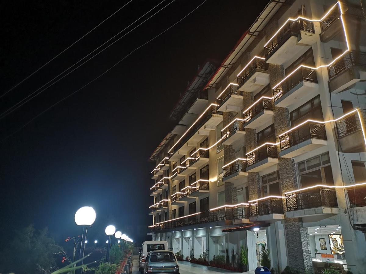 מקלוד גאנג' The Gateway Dal Lake Resort, Mcleodganj, Dharamshala מראה חיצוני תמונה