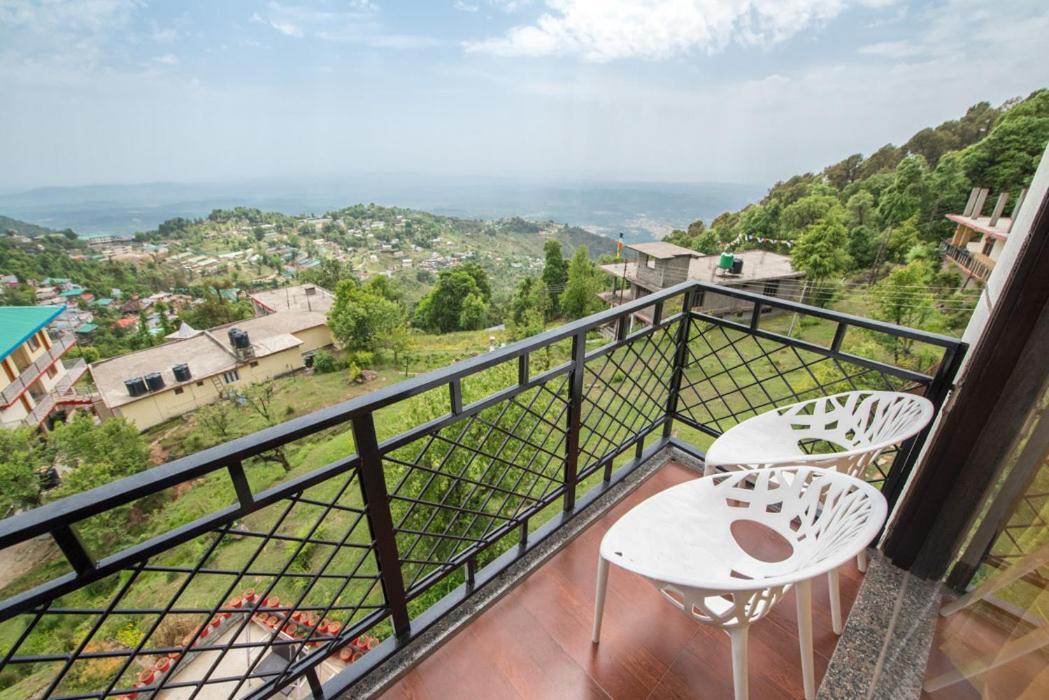 מקלוד גאנג' The Gateway Dal Lake Resort, Mcleodganj, Dharamshala מראה חיצוני תמונה